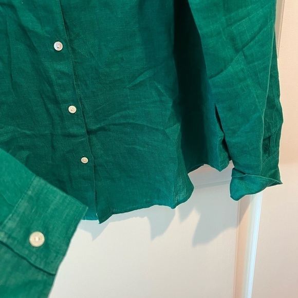 NEW LILLY PULITZER sea view linen button down top in evergreen - Picture 6 of 14
